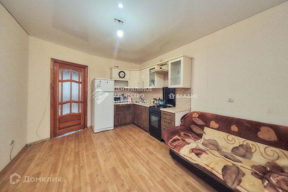 Продаётся 1-комнатная квартира, 46 м²