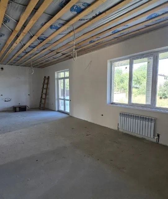 Продаётся 2-этажный дом, 160 м²