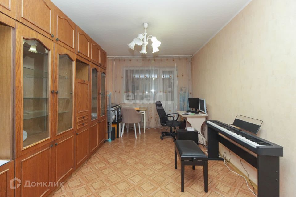 Продаётся 3-комнатная квартира, 59.3 м²