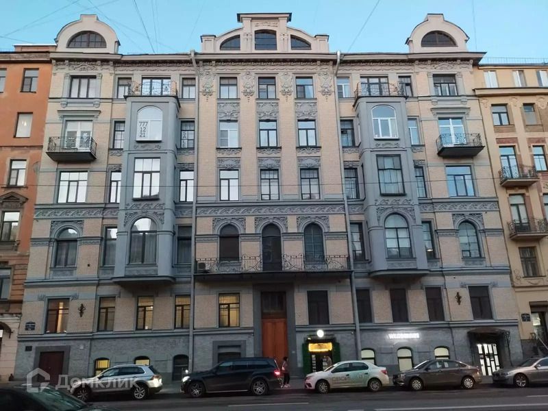 Продаётся комната в 8-комн. квартире, 22.8 м²