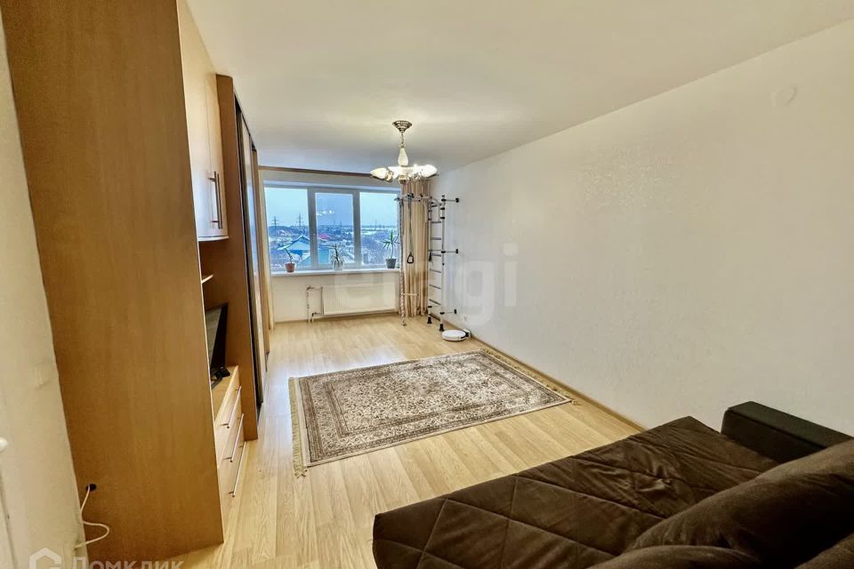 Продаётся 1-комнатная квартира, 40.19 м²