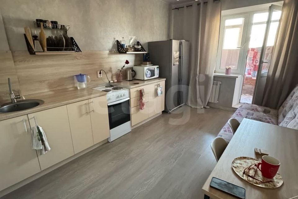 Сдаётся 1-комнатная квартира, 40 м²