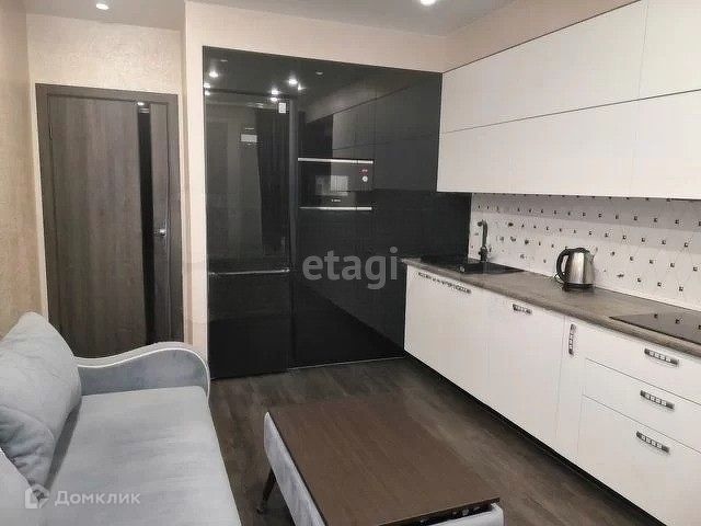 Продаётся 2-комнатная квартира, 62.3 м²