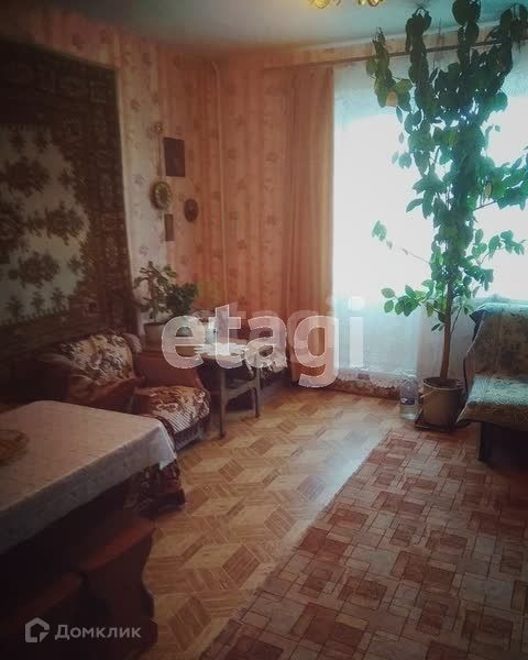 Продаётся 3-комнатная квартира, 65.5 м²