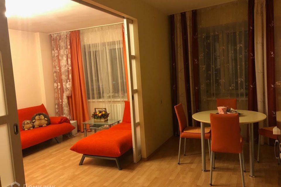 Продаётся 2-комнатная квартира, 71 м²