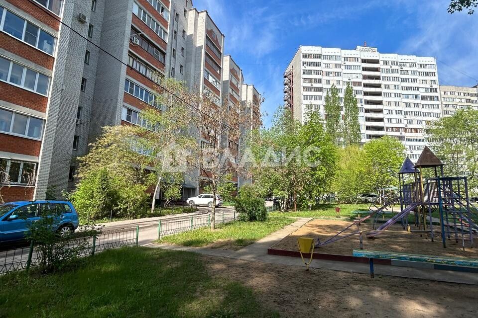 Продаётся 2-комнатная квартира, 70.5 м²