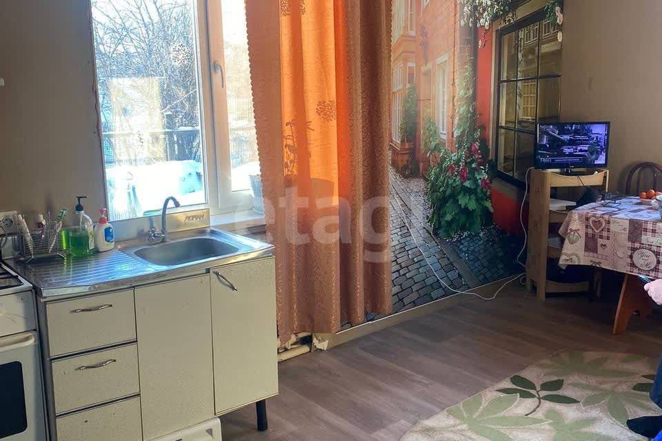 Продаётся 1-комнатная квартира, 38 м²