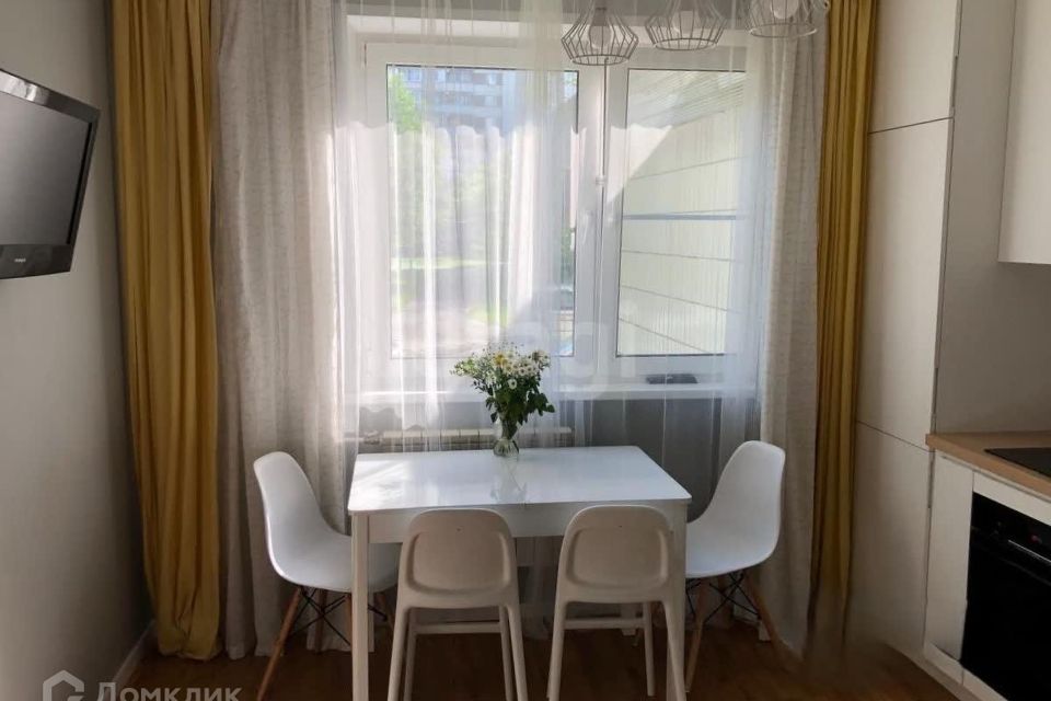 Продаётся 2-комнатная квартира, 57.4 м²