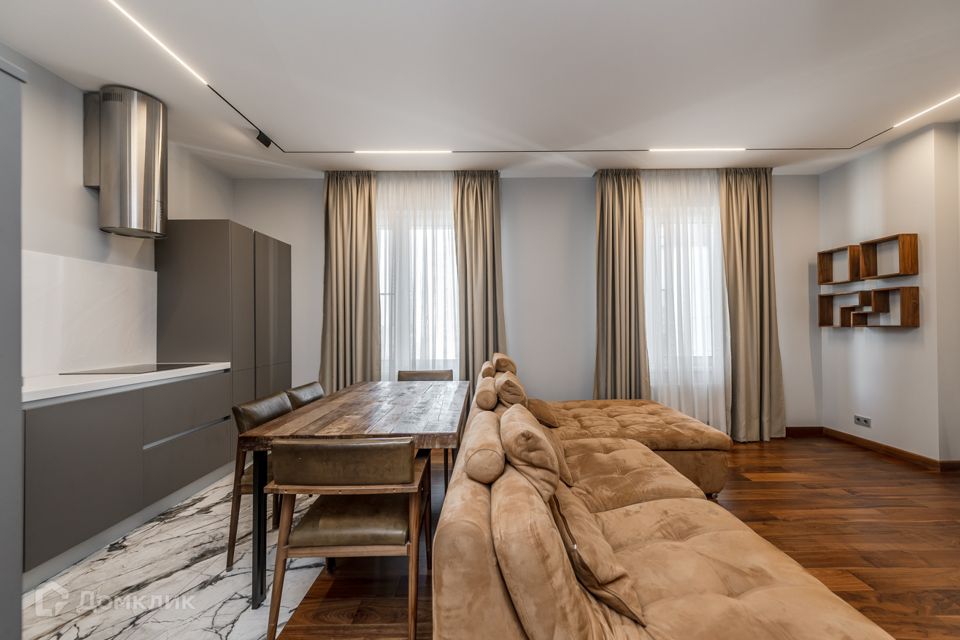 Продаётся 3-комнатная квартира, 75.8 м²