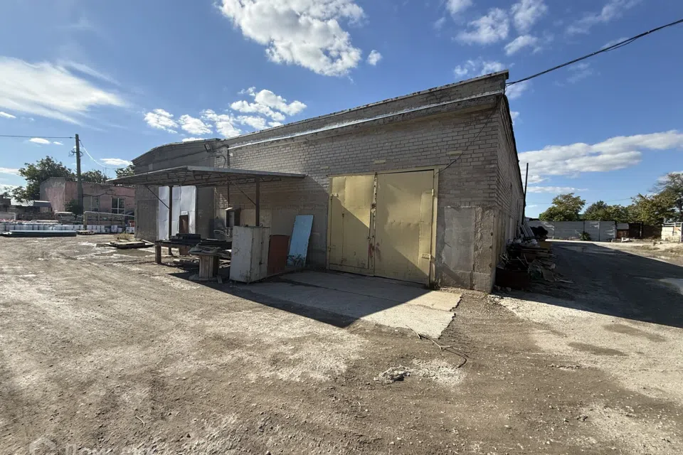 Сдаётся производственное помещение, 400 м²