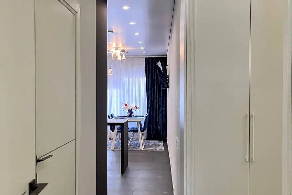 Продаётся 1-комнатная квартира, 41.7 м²