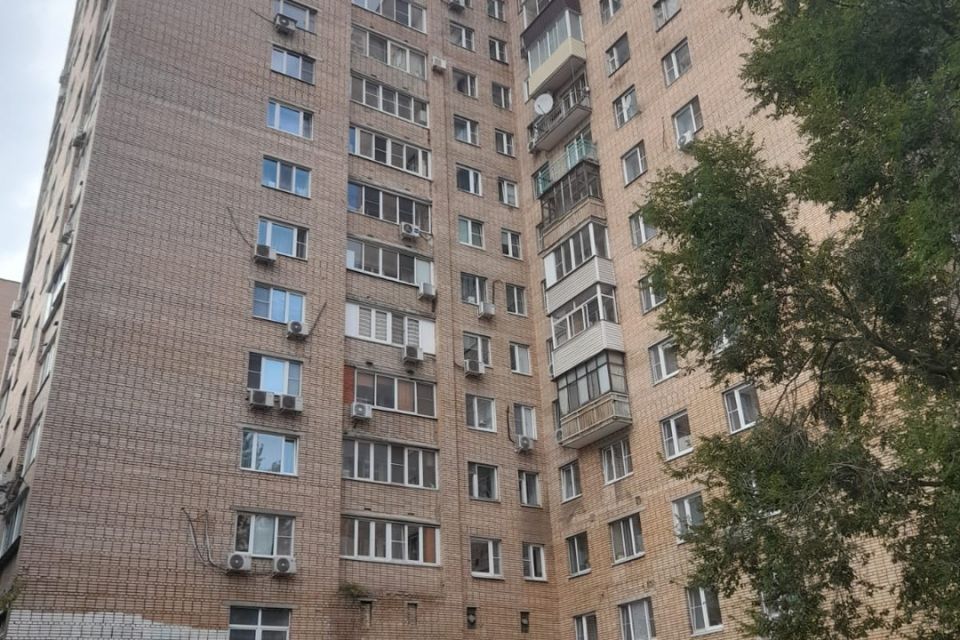 Продаётся 1-комнатная квартира, 35.7 м²