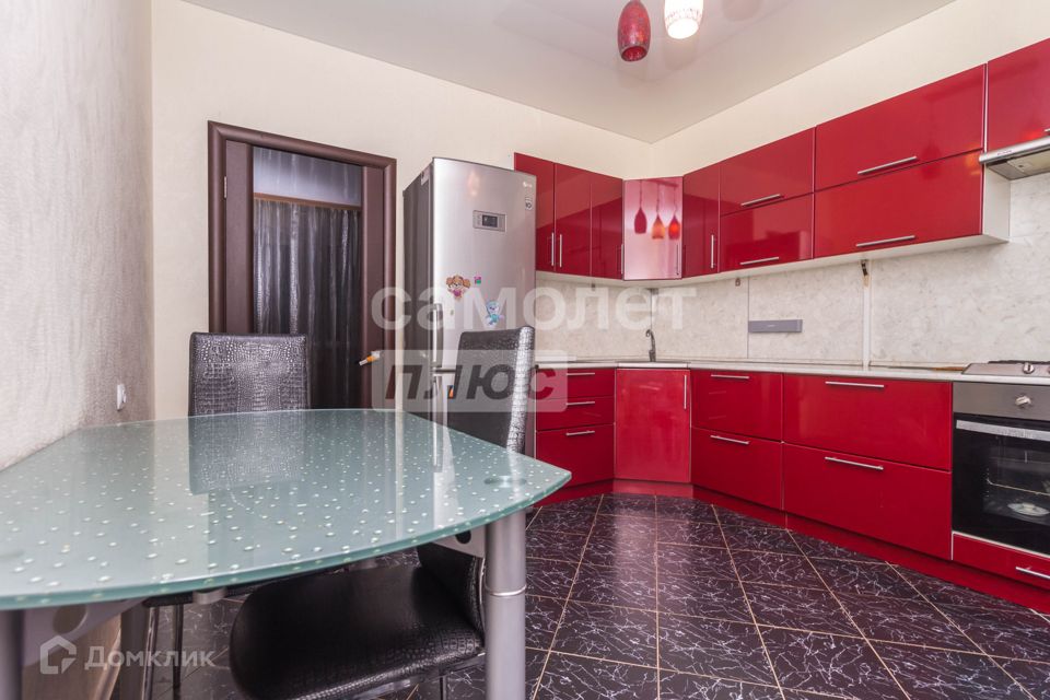 Продаётся 2-комнатная квартира, 66.82 м²