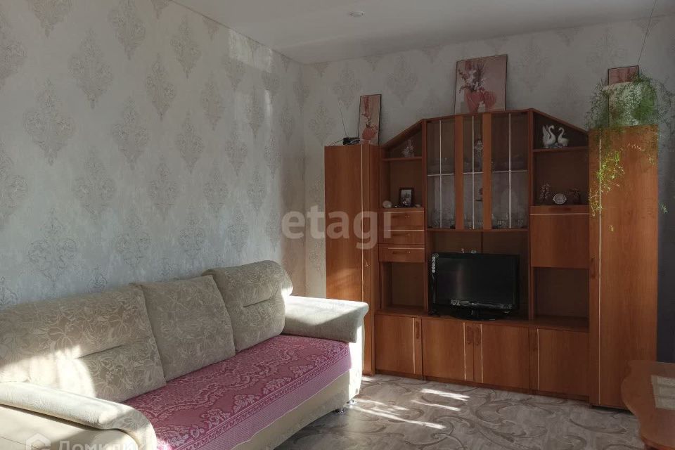 Продаётся 2-комнатная квартира, 37.9 м²