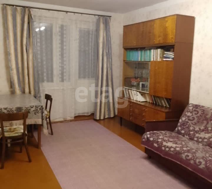 Продаётся 3-комнатная квартира, 60.7 м²