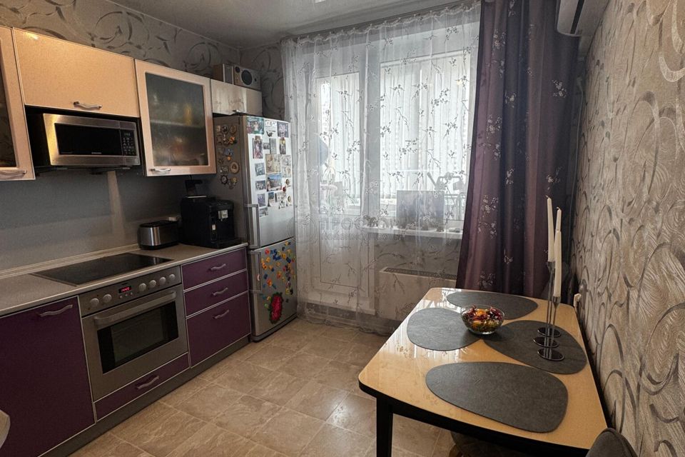 Продаётся 1-комнатная квартира, 39 м²