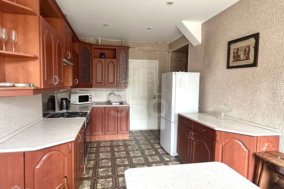 Сдаётся 3-комнатная квартира, 76 м²