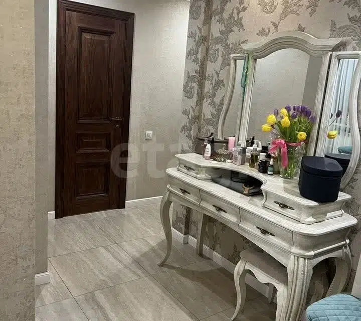 Продаётся 2-комнатная квартира, 57.5 м²