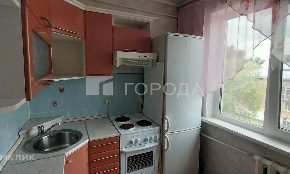 Продаётся 3-комнатная квартира, 49.8 м²