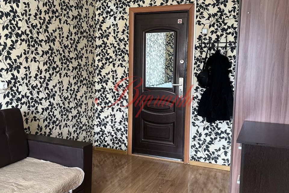 Продаётся комната в 5-комн. квартире, 9.7 м²