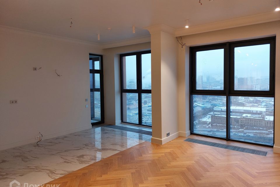 Продаётся 2-комнатная квартира, 70.4 м²