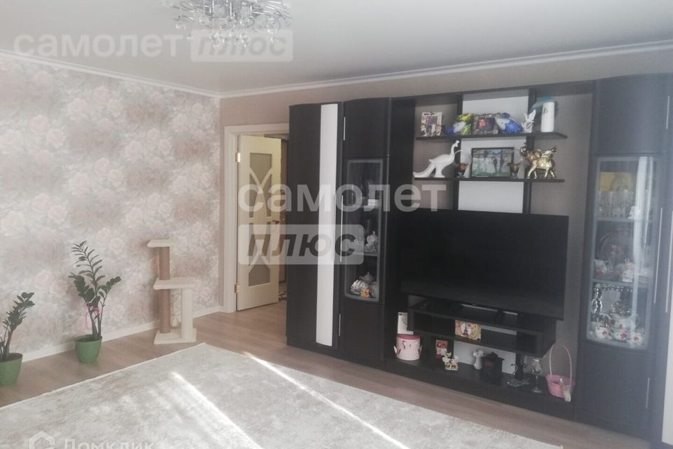 Продаётся 2-комнатная квартира, 69.4 м²