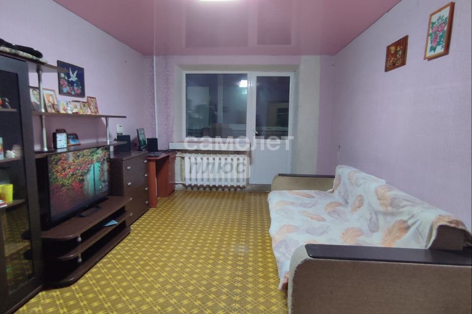 Продаётся 2-комнатная квартира, 58.2 м²