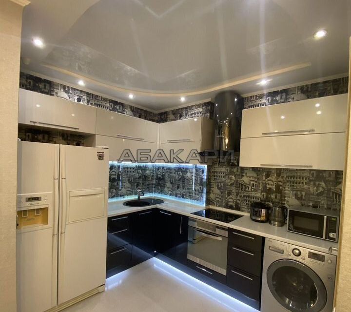 Сдаётся 2-комнатная квартира, 58 м²