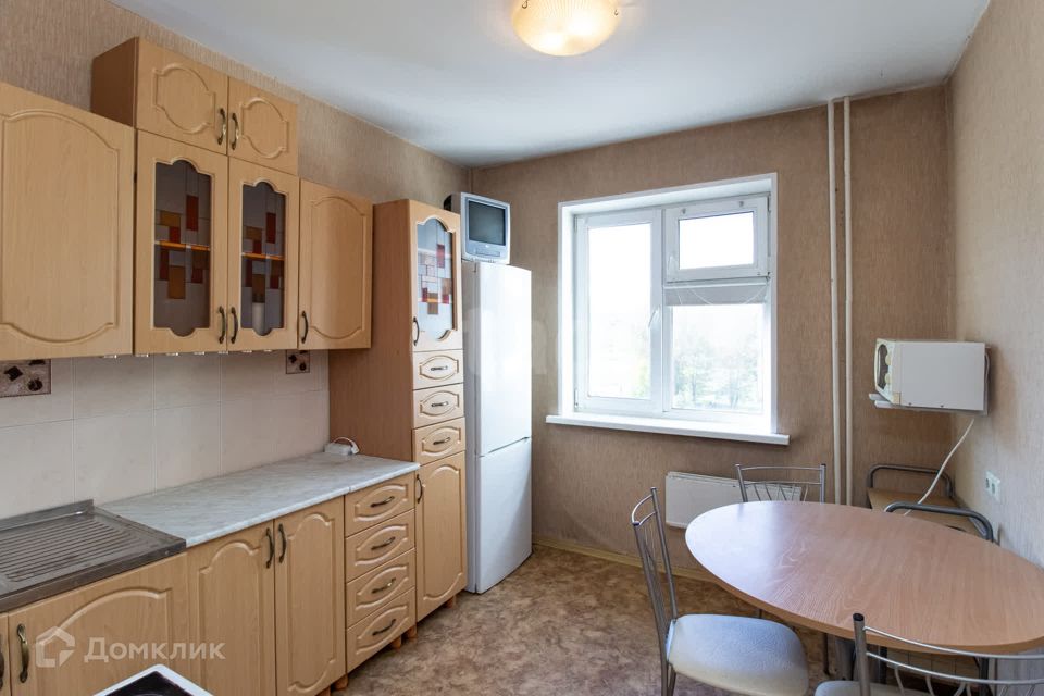 Продаётся 4-комнатная квартира, 80 м²