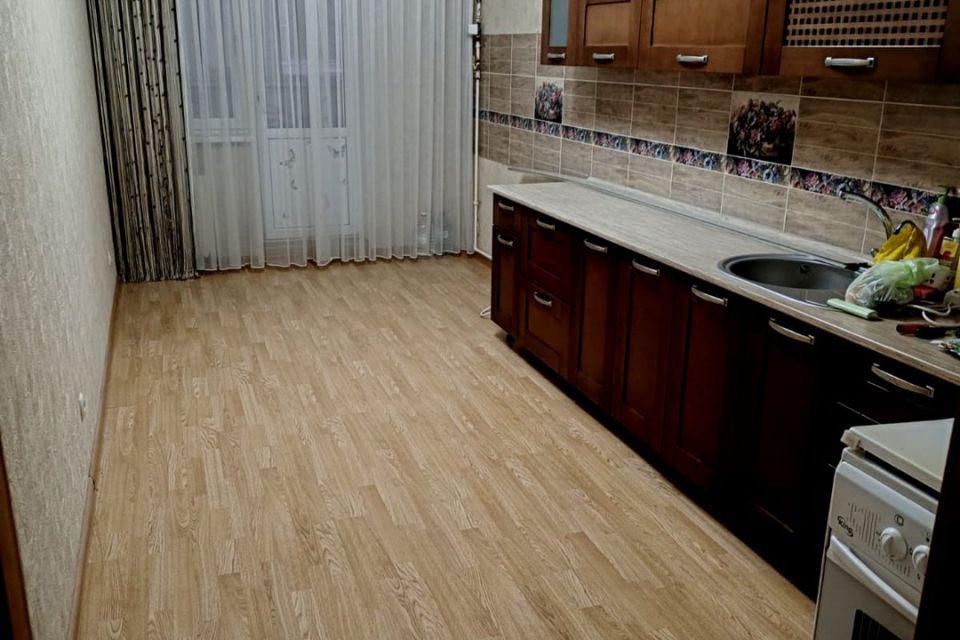 Продаётся 2-комнатная квартира, 79 м²