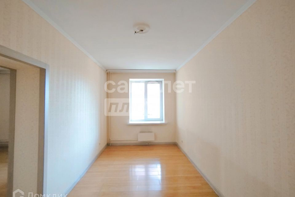 Продаётся 2-комнатная квартира, 65.2 м²