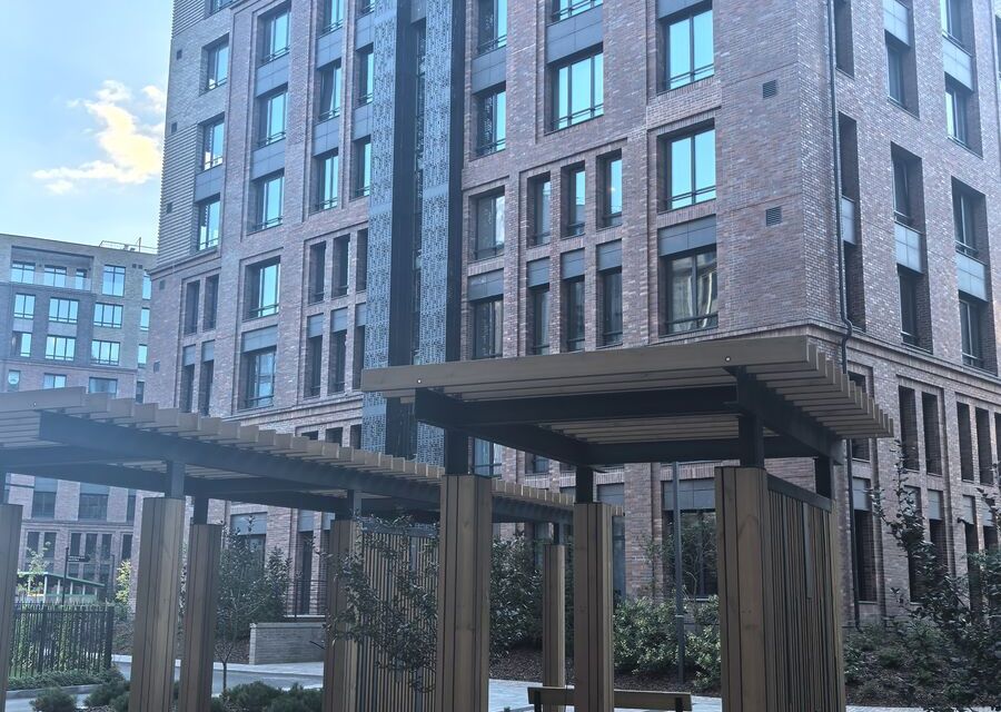 Продаётся 1-комнатная квартира, 52 м²