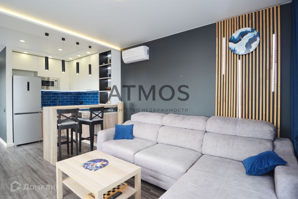 Продаётся 1-комнатная квартира, 52 м²