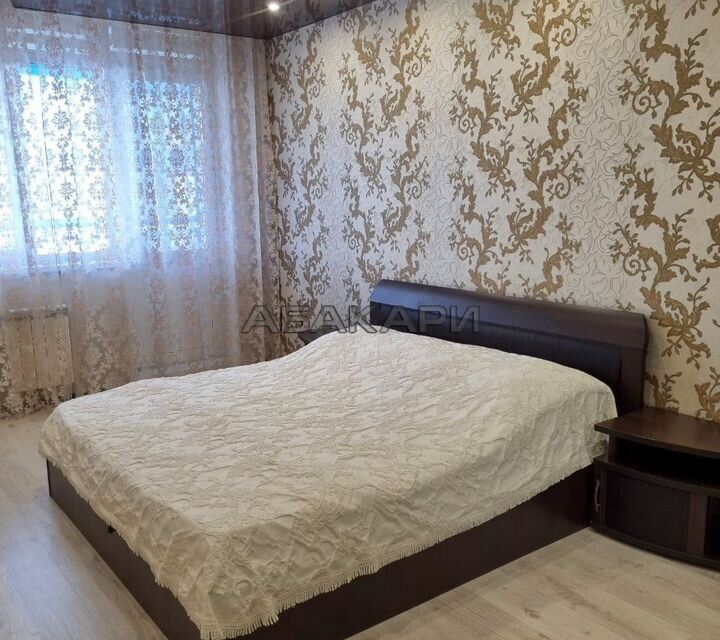 Сдаётся 1-комнатная квартира, 53 м²