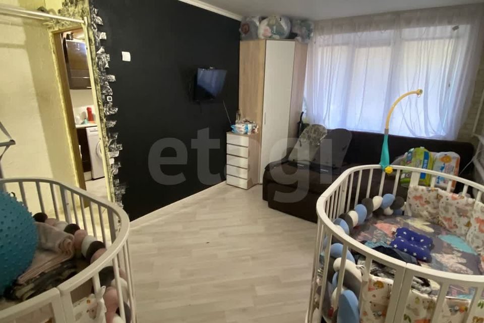 Продаётся 1-комнатная квартира, 33 м²