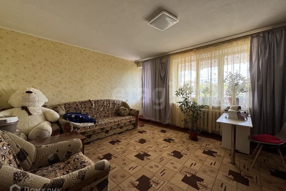 Продаётся 3-комнатная квартира, 75.9 м²