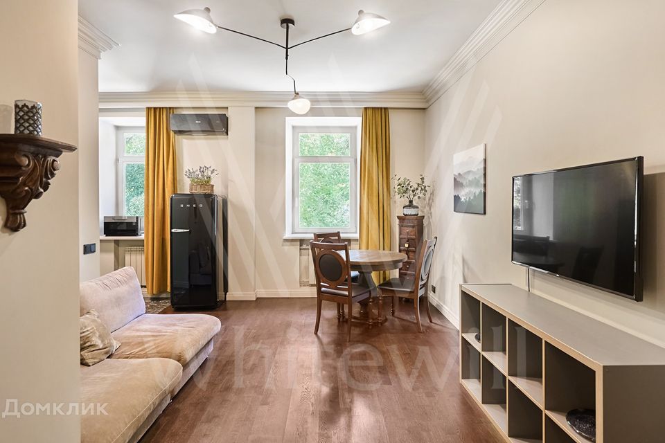Продаётся 2-комнатная квартира, 56.6 м²