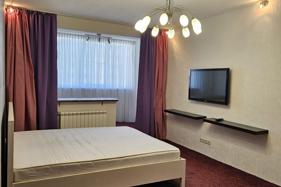 Сдаётся 2-комнатная квартира, 70.5 м²