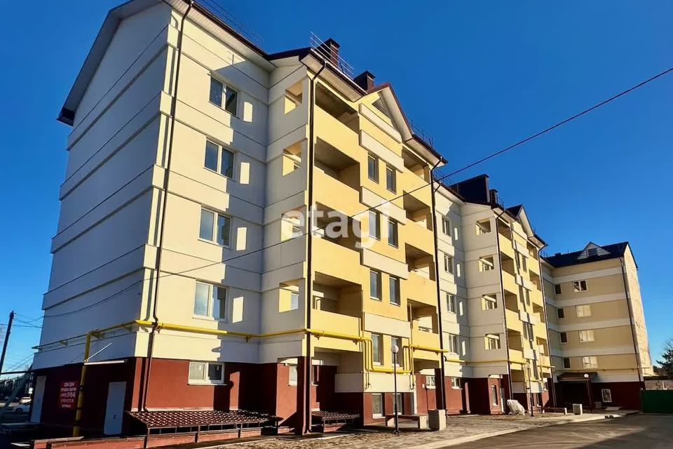 Продаётся 2-комнатная квартира, 61.4 м²