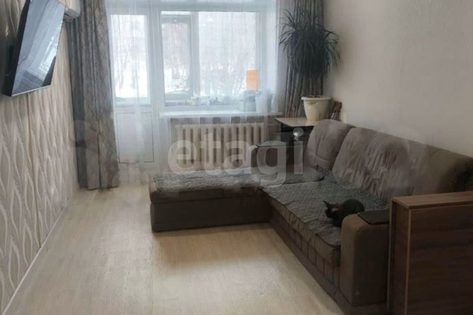 Продаётся 3-комнатная квартира, 59.3 м²