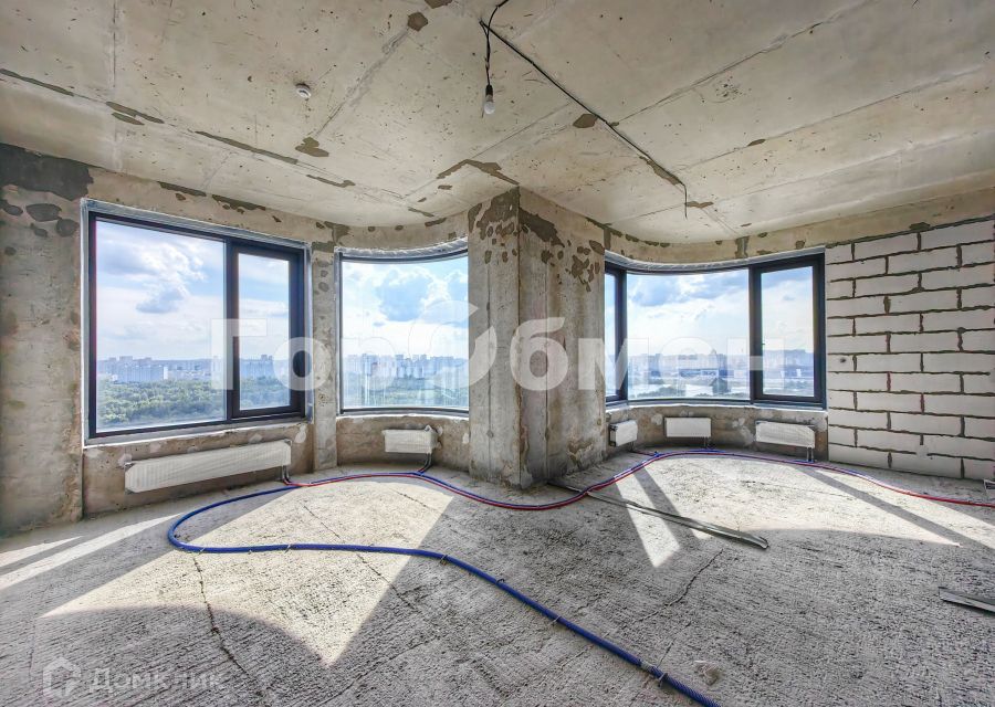 Продаётся 3-комнатная квартира, 99.8 м²