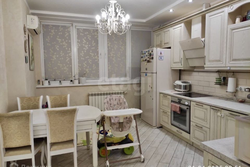 Продаётся 1-комнатная квартира, 46.6 м²