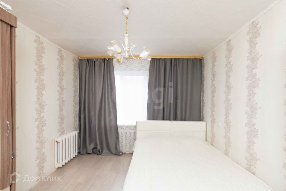 Продаётся 4-комнатная квартира, 72.1 м²