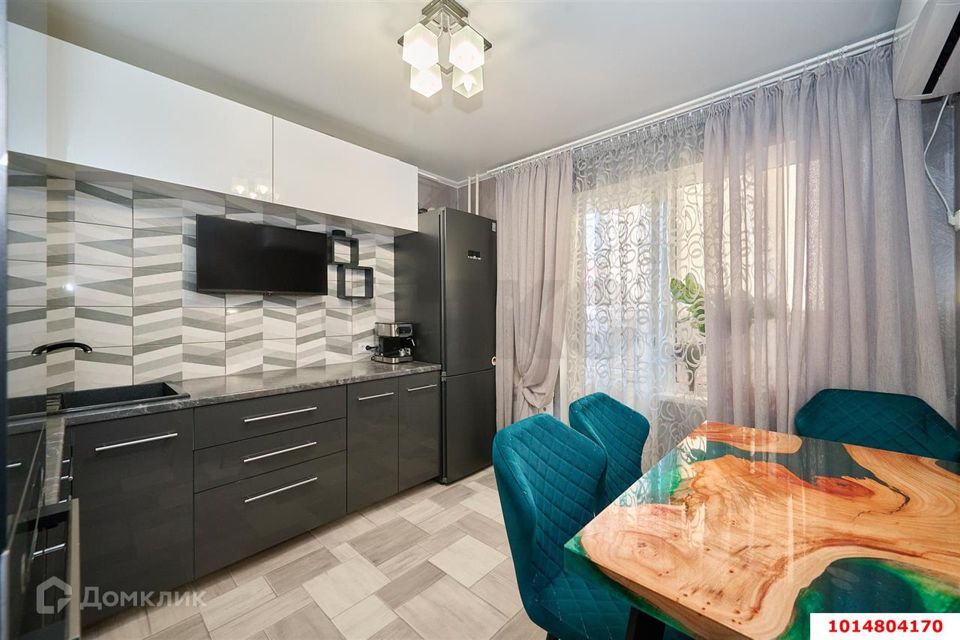 Продаётся 2-комнатная квартира, 52 м²