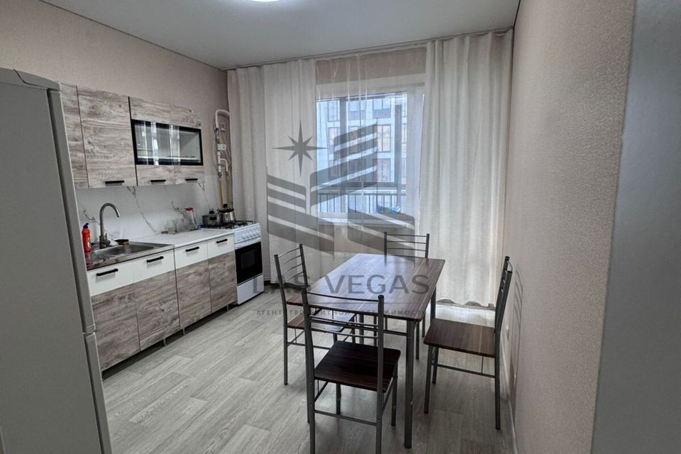 Сдаётся 1-комнатная квартира, 40 м²
