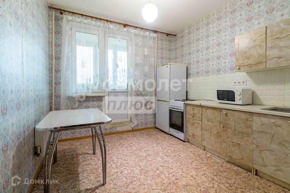Продаётся 1-комнатная квартира, 39.6 м²