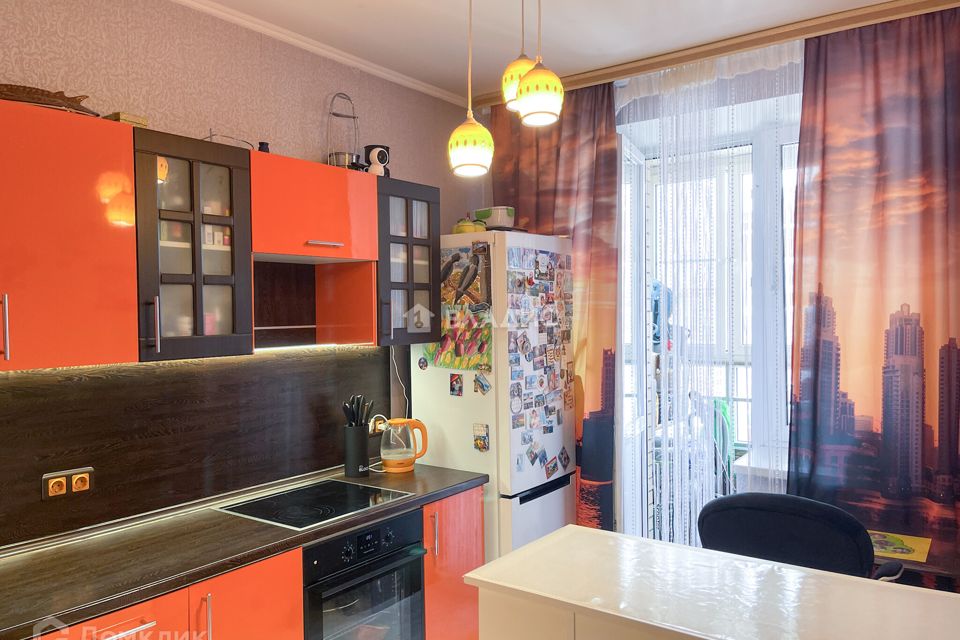 Продаётся 1-комнатная квартира, 35.3 м²