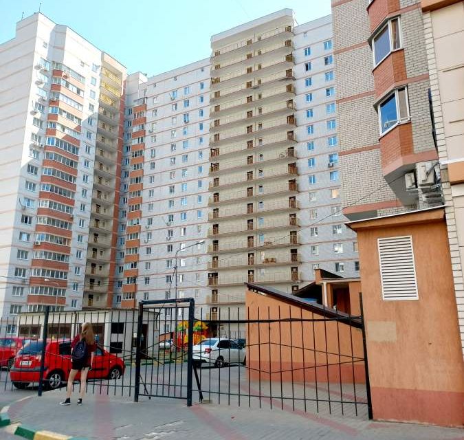 Сдаётся 2-комнатная квартира, 40 м²