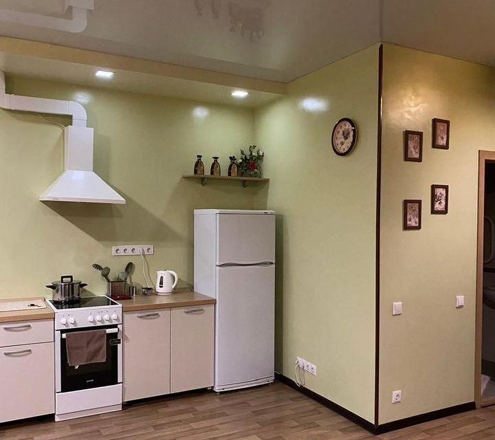 Продаётся 1-комнатная квартира, 42 м²