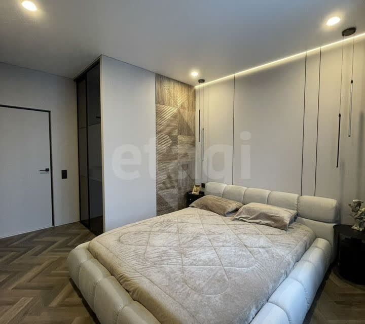 Продаётся 1-комнатная квартира, 48.7 м²
